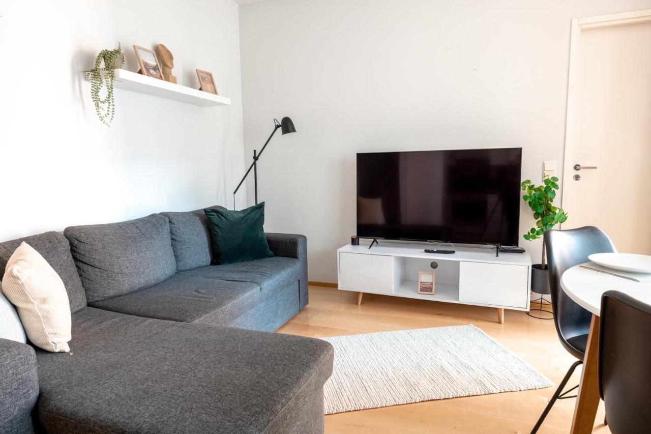 2Ndhomes Stylish 1Br Home With Balcony And Sauna In Kamppi Center Хельсинки Экстерьер фото
